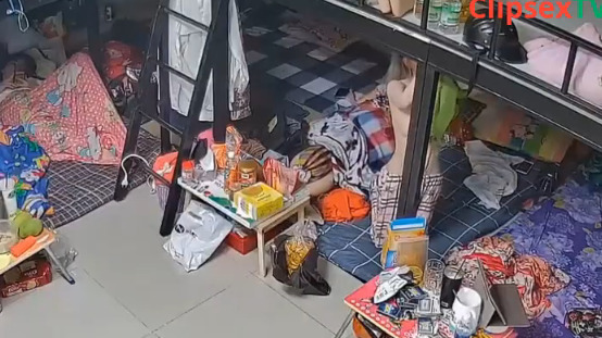 Hack Camera Gái Sông Trong Kí Túc Xá